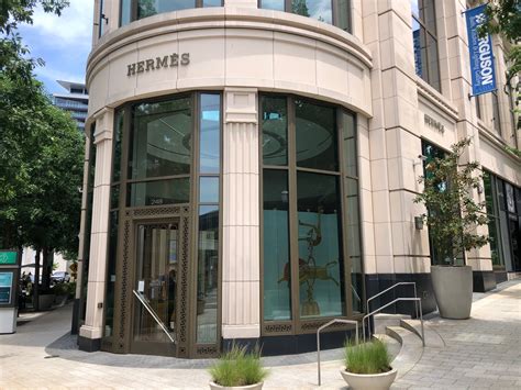 First Look: Hermès Relocates To Expansive Phipps Plaza 